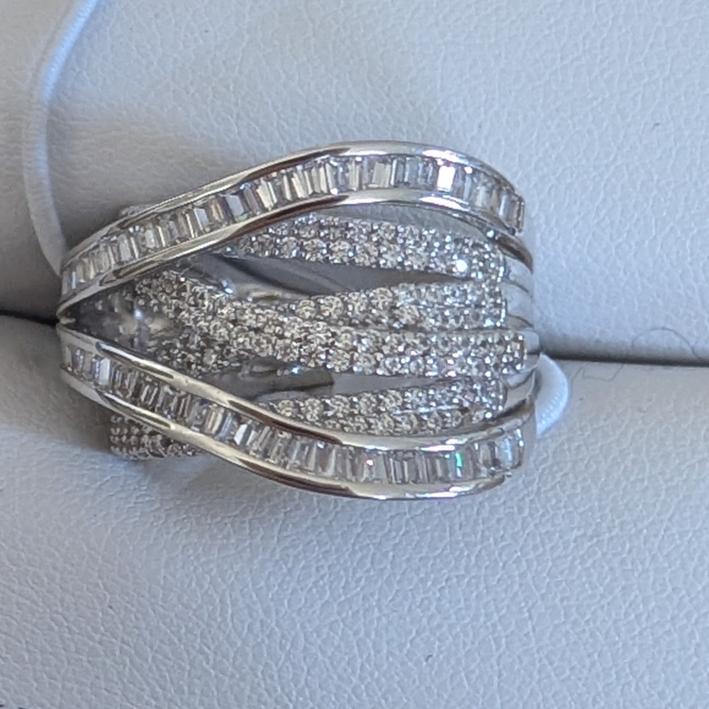 NEW Women's Sterling Silver Size 7 Tiered Ring - Picture 1 of 4